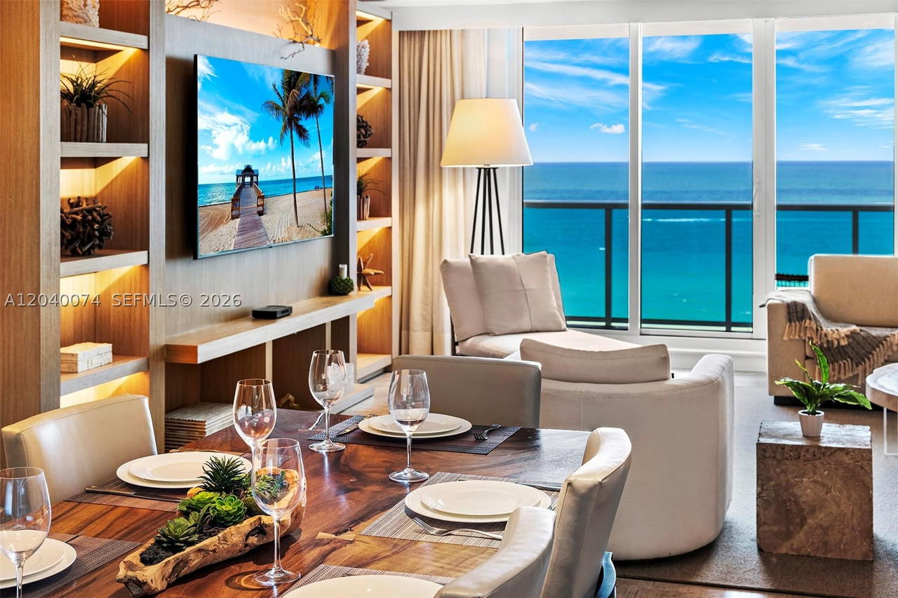 Real estate property located at 102 24 #1222, Miami-dade, 2399 Collins Avenue, Miami Beach, FL