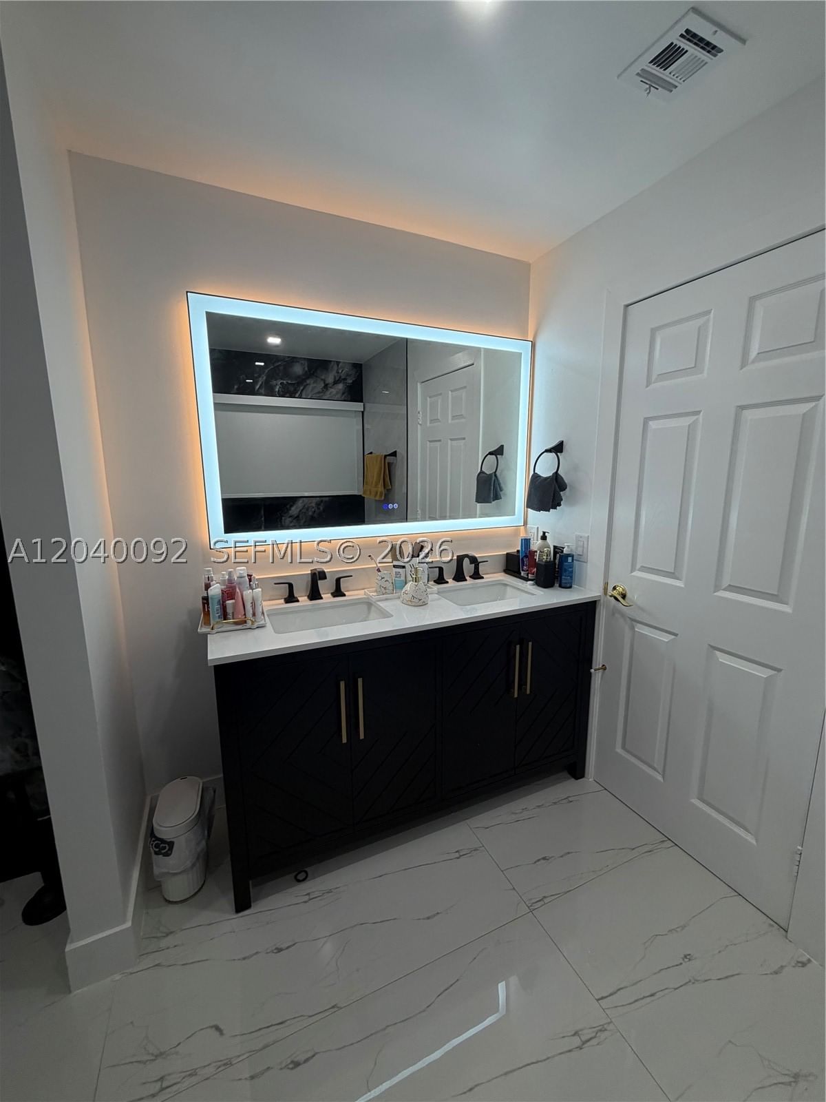 Real estate property located at 854 132nd Ct, Miami-dade, Shoma Homes At Tamiami Ii, Miami, FL