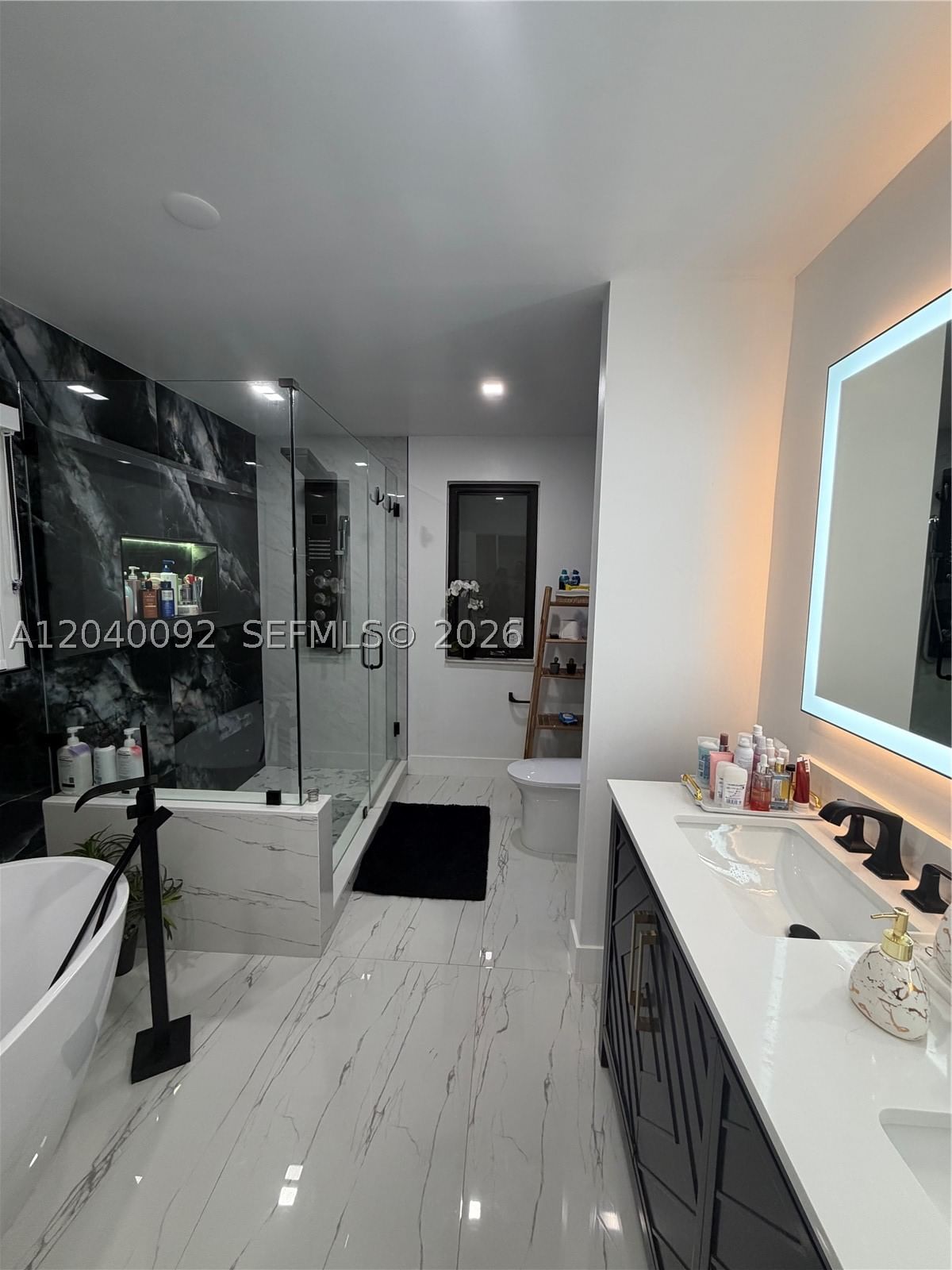 Real estate property located at 854 132nd Ct, Miami-dade, Shoma Homes At Tamiami Ii, Miami, FL