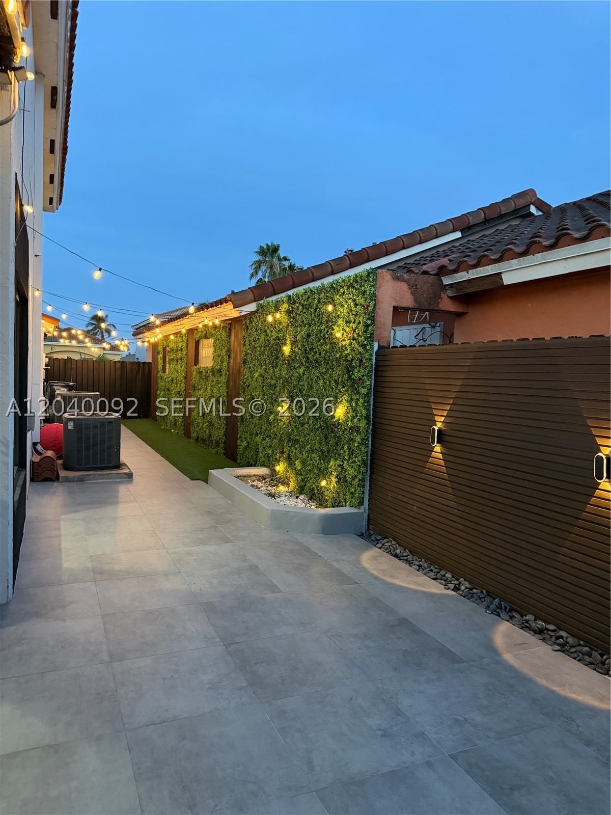 Real estate property located at 854 132nd Ct, Miami-dade, Shoma Homes At Tamiami Ii, Miami, FL