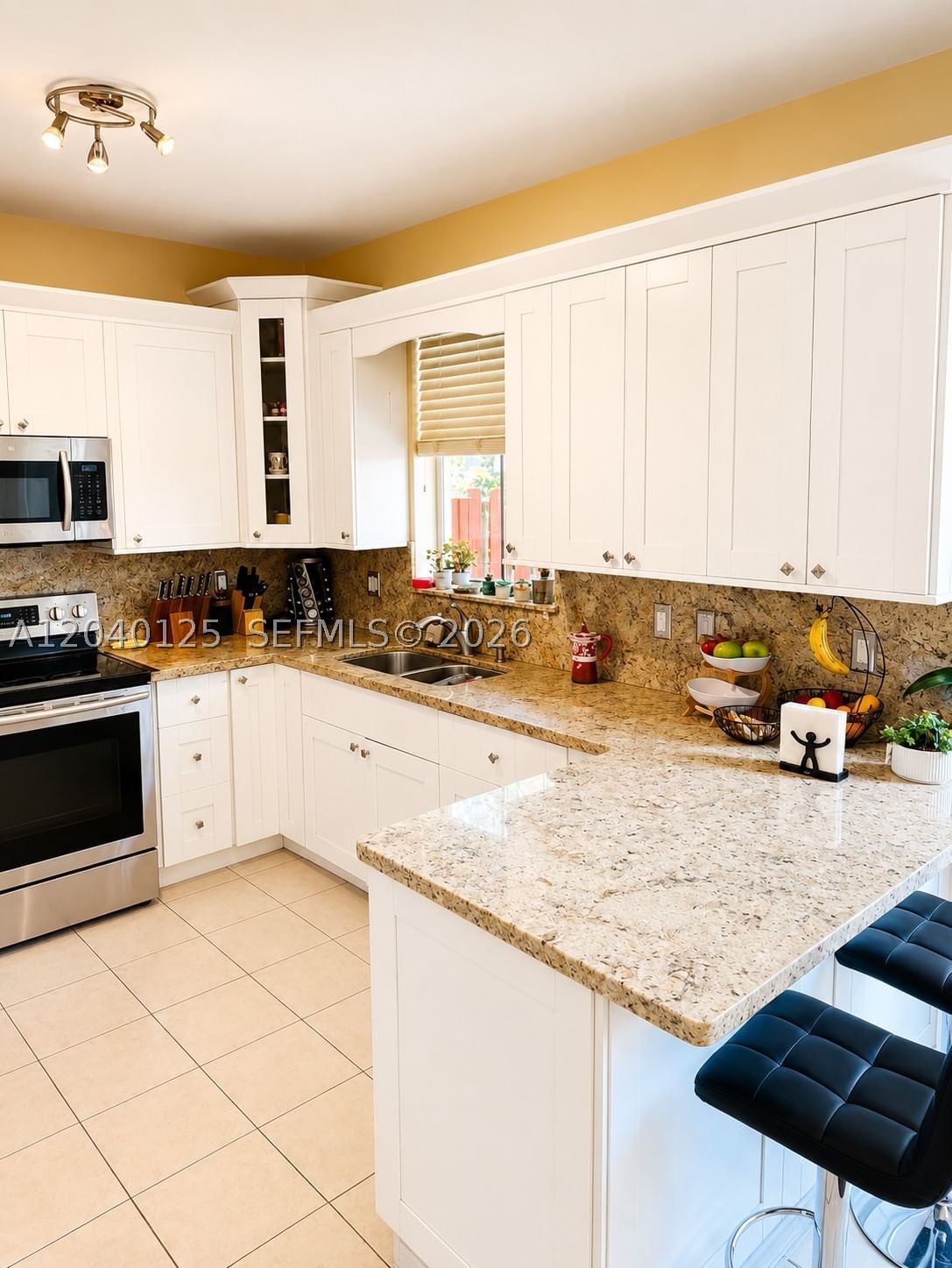 Real estate property located at 12488 122nd St, Miami-dade, Kendall Breeze, Miami, FL