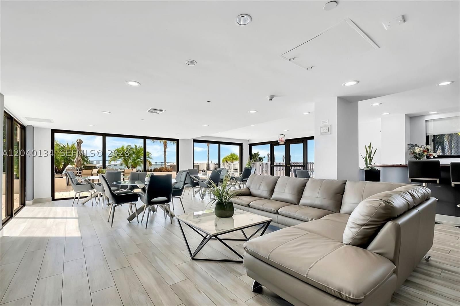 Real estate property located at 200 15th Rd #9I, Miami-dade, Brickell Harbour Condo, Miami, FL