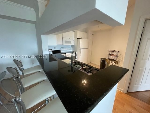 Real estate property located at 17150 Bay Rd #2912, Miami-dade, Porto Bellagio Condo, Sunny Isles Beach, FL