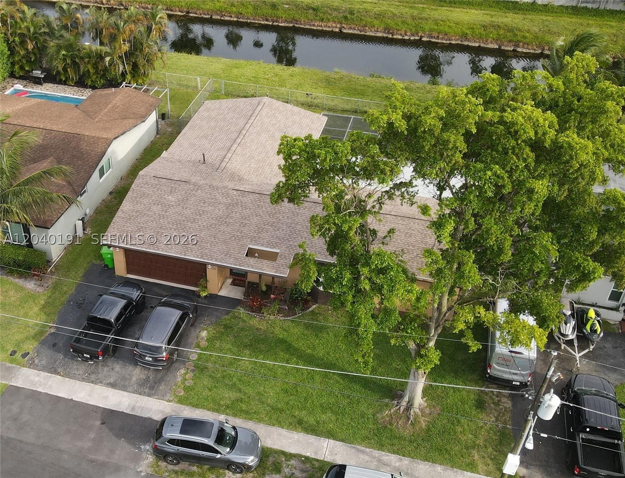 Real estate property located at 8330 20th Ct, Broward, Sunrise Golf Village Sec, Sunrise, FL