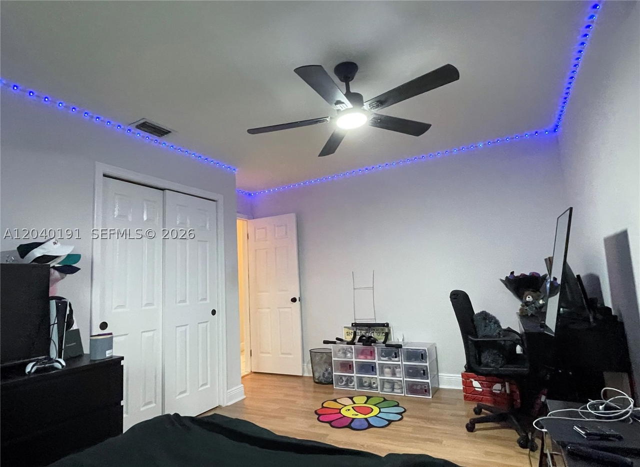 Real estate property located at 8330 20th Ct, Broward, Sunrise Golf Village Sec, Sunrise, FL