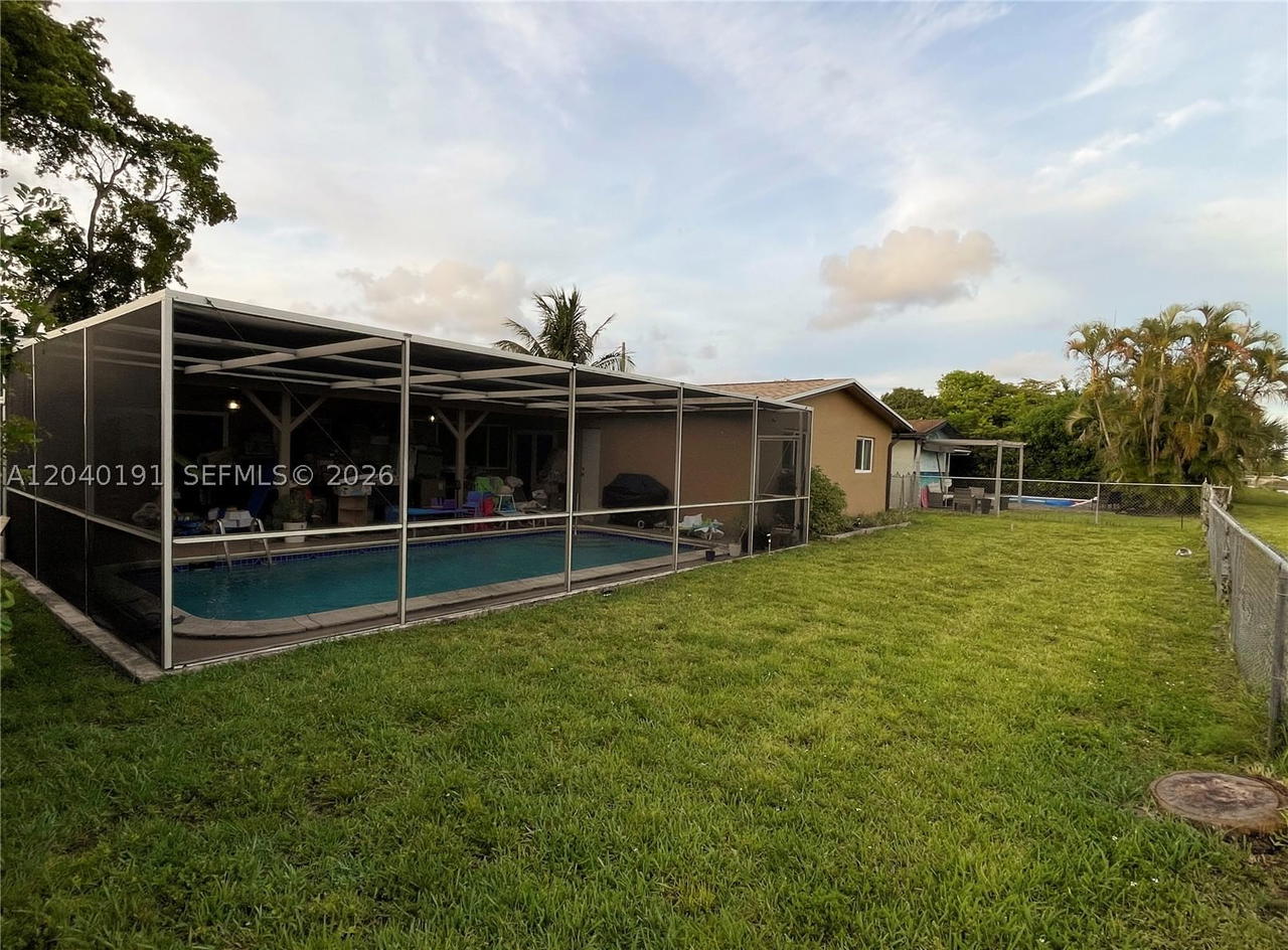 Real estate property located at 8330 20th Ct, Broward, Sunrise Golf Village Sec, Sunrise, FL