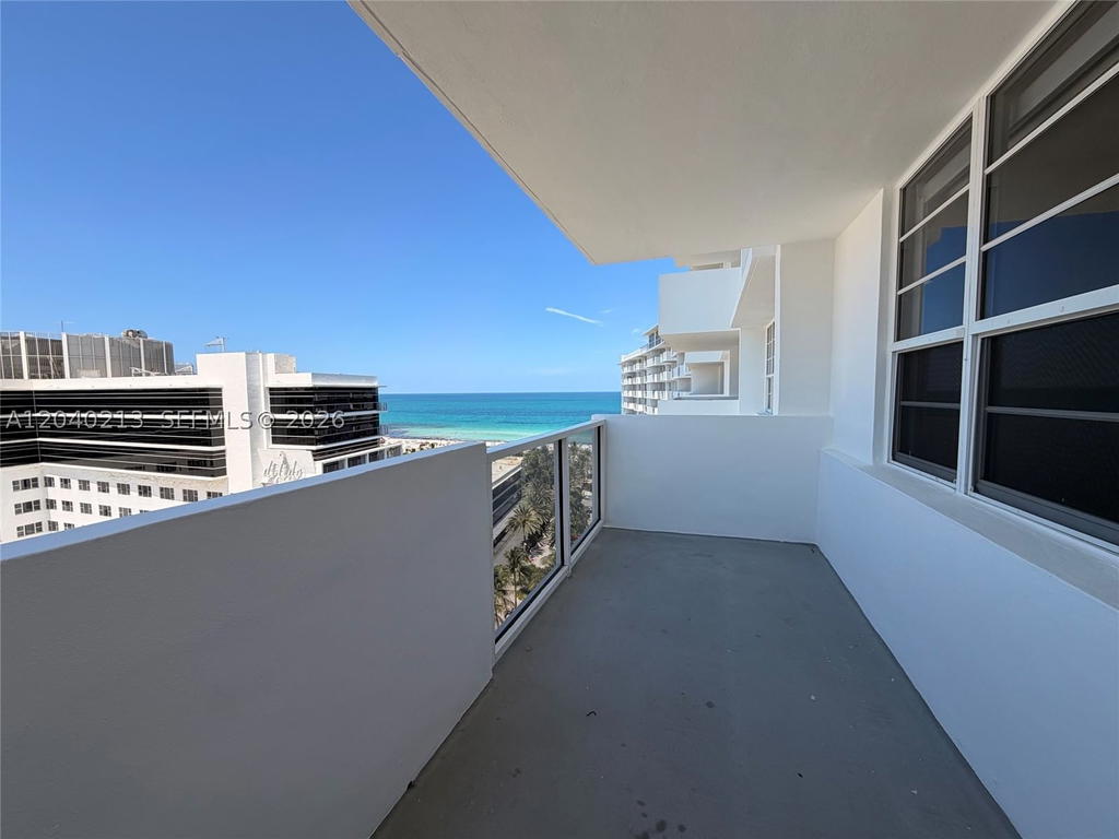 Real estate property located at 100 Lincoln Rd #1410, Miami-dade, The Decoplage Condo, Miami Beach, FL