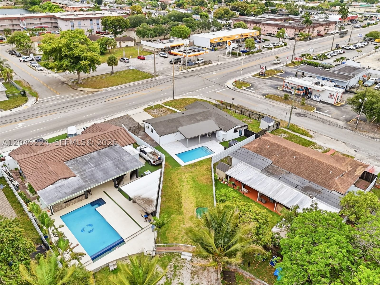 Real estate property located at 7200 12th Ave, Miami-dade, Lake Laurence North, Hialeah, FL