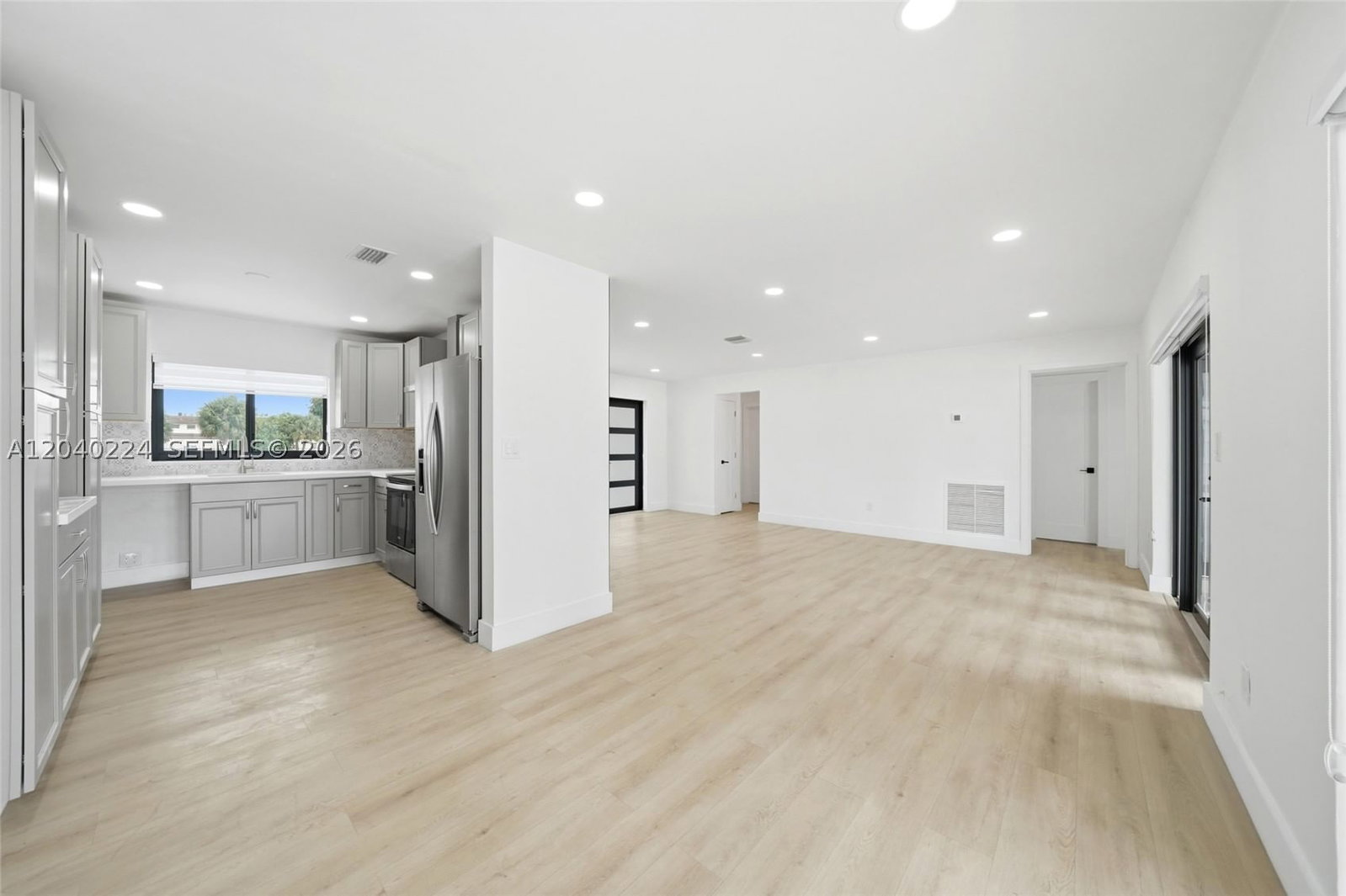 Real estate property located at 7200 12th Ave, Miami-dade, Lake Laurence North, Hialeah, FL