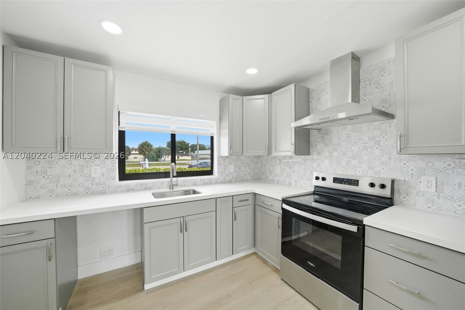 Real estate property located at 7200 12th Ave, Miami-dade, Lake Laurence North, Hialeah, FL