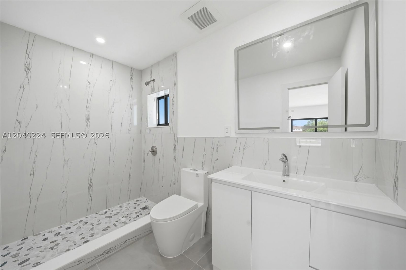 Real estate property located at 7200 12th Ave, Miami-dade, Lake Laurence North, Hialeah, FL