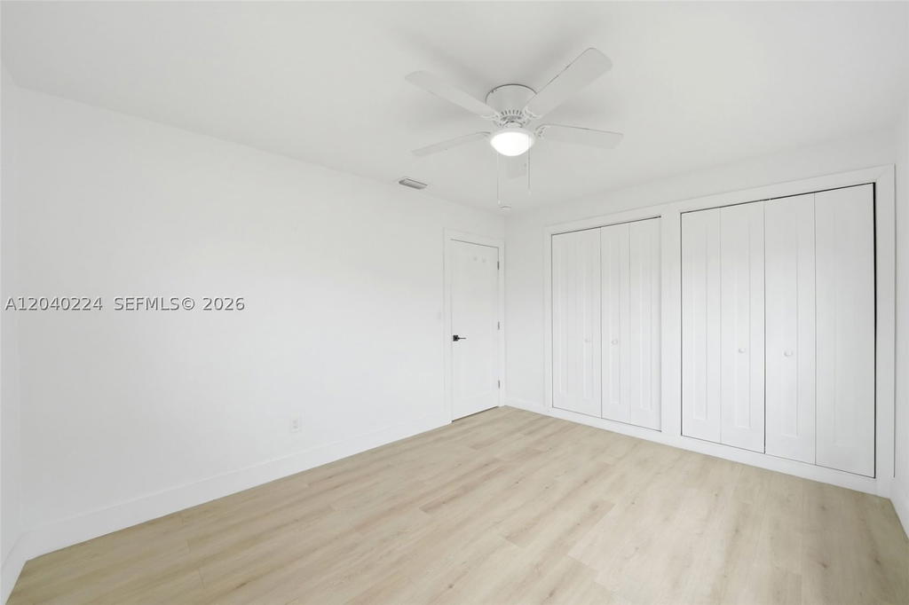 Real estate property located at 7200 12th Ave, Miami-dade, Lake Laurence North, Hialeah, FL