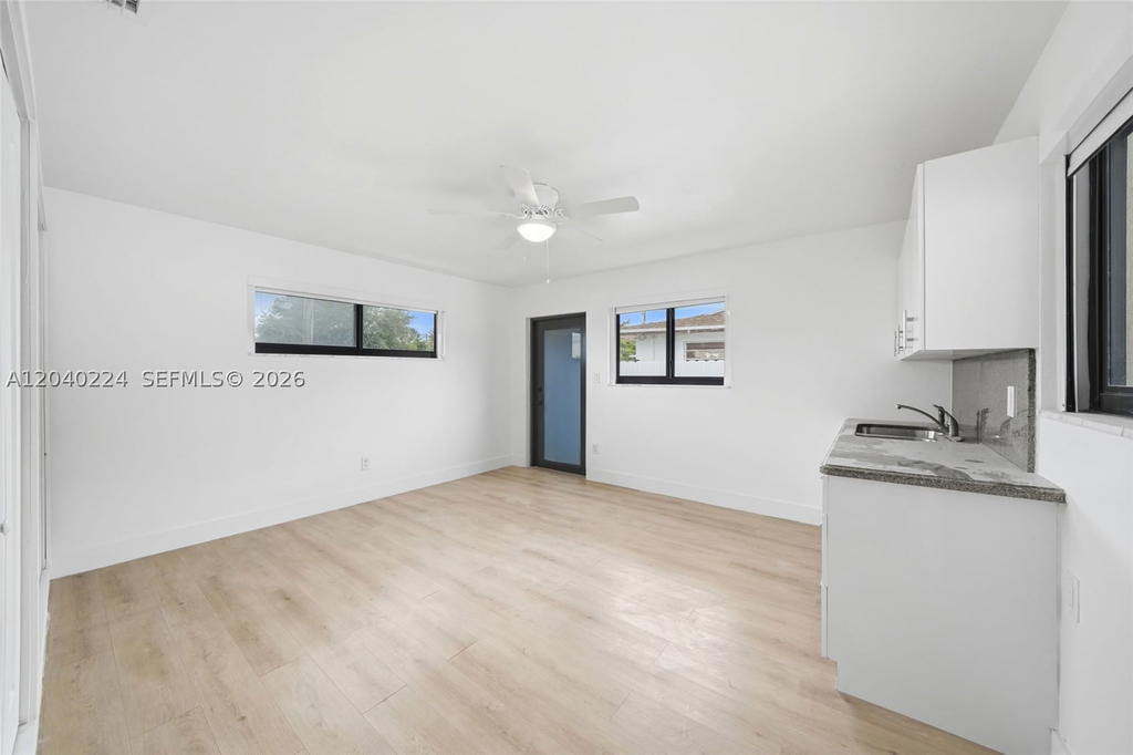 Real estate property located at 7200 12th Ave, Miami-dade, Lake Laurence North, Hialeah, FL