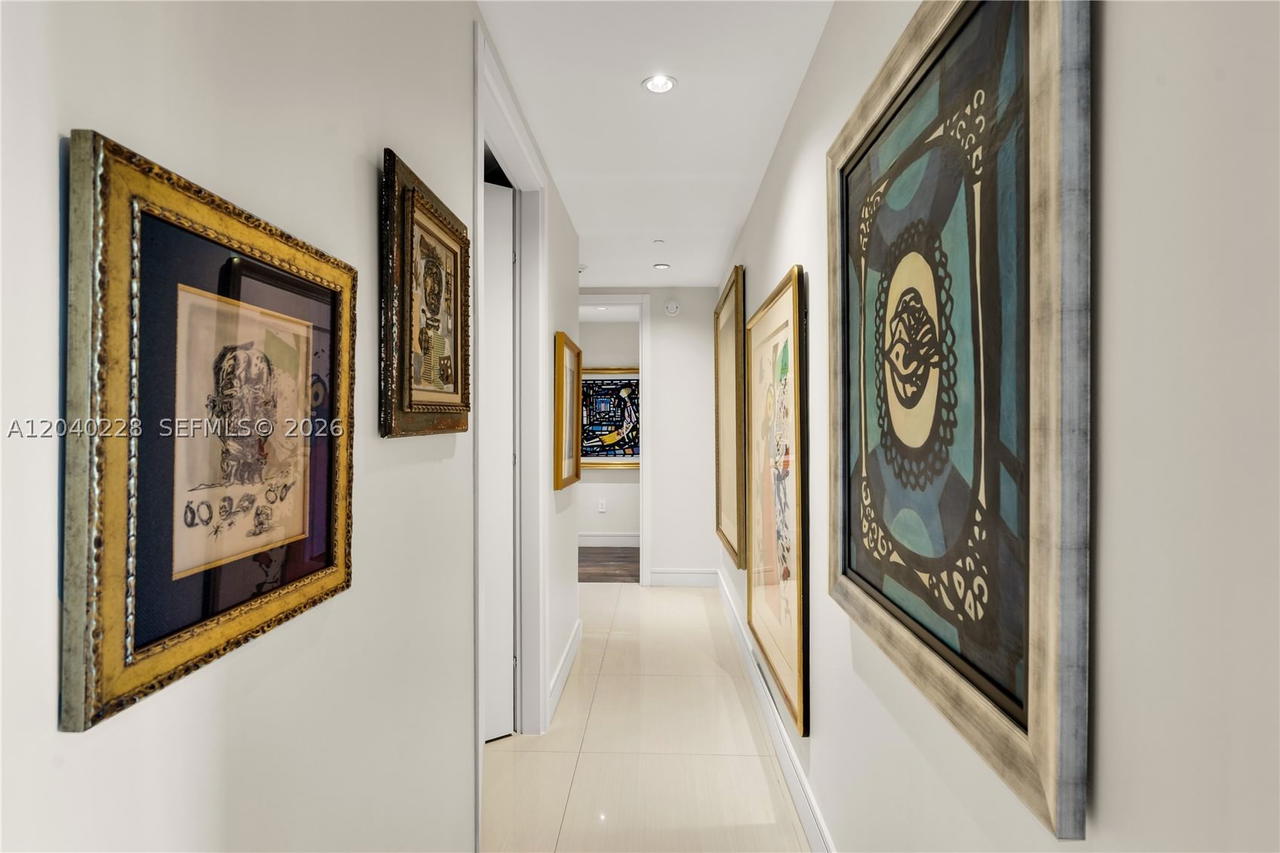 Real estate property located at 3300 188th St #318, Miami-dade, Echo Condo, Aventura, FL