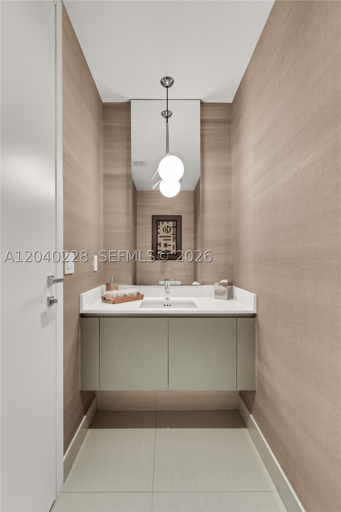 Real estate property located at 3300 188th St #318, Miami-dade, Echo Condo, Aventura, FL