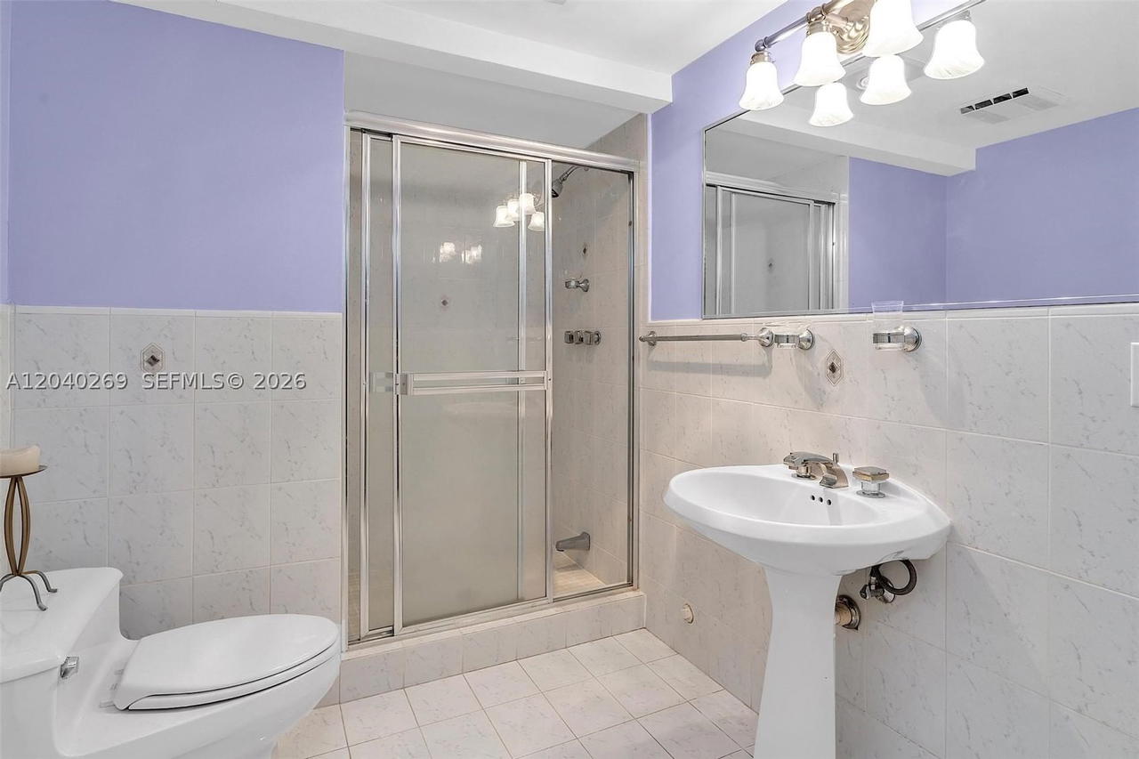Real estate property located at 5309 Alton Rd, Miami-dade, La Gorce Golf Sub, Miami Beach, FL