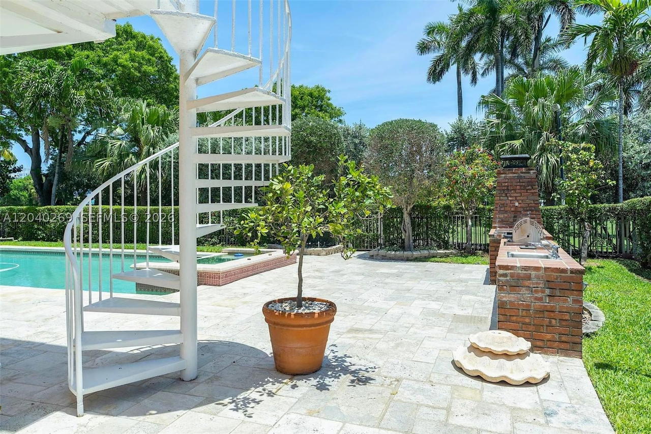 Real estate property located at 5309 Alton Rd, Miami-dade, La Gorce Golf Sub, Miami Beach, FL