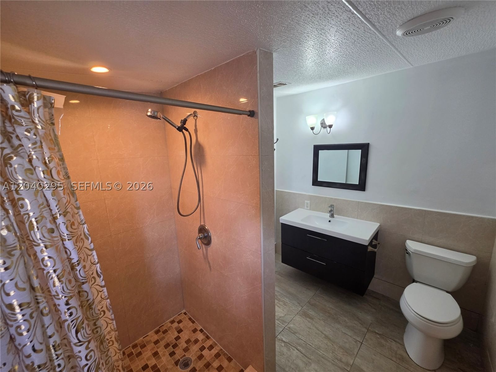 Real estate property located at 1529 131 Avenue, Miami-dade, University Lakes, Miami, FL