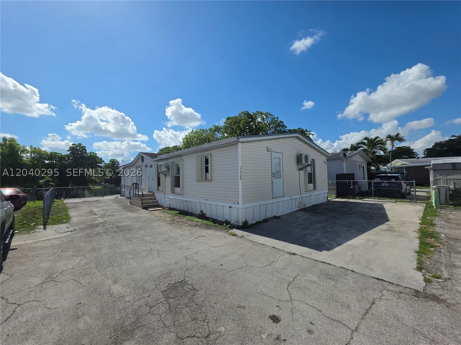 Real estate property located at 1529 131 Avenue, Miami-dade, University Lakes, Miami, FL