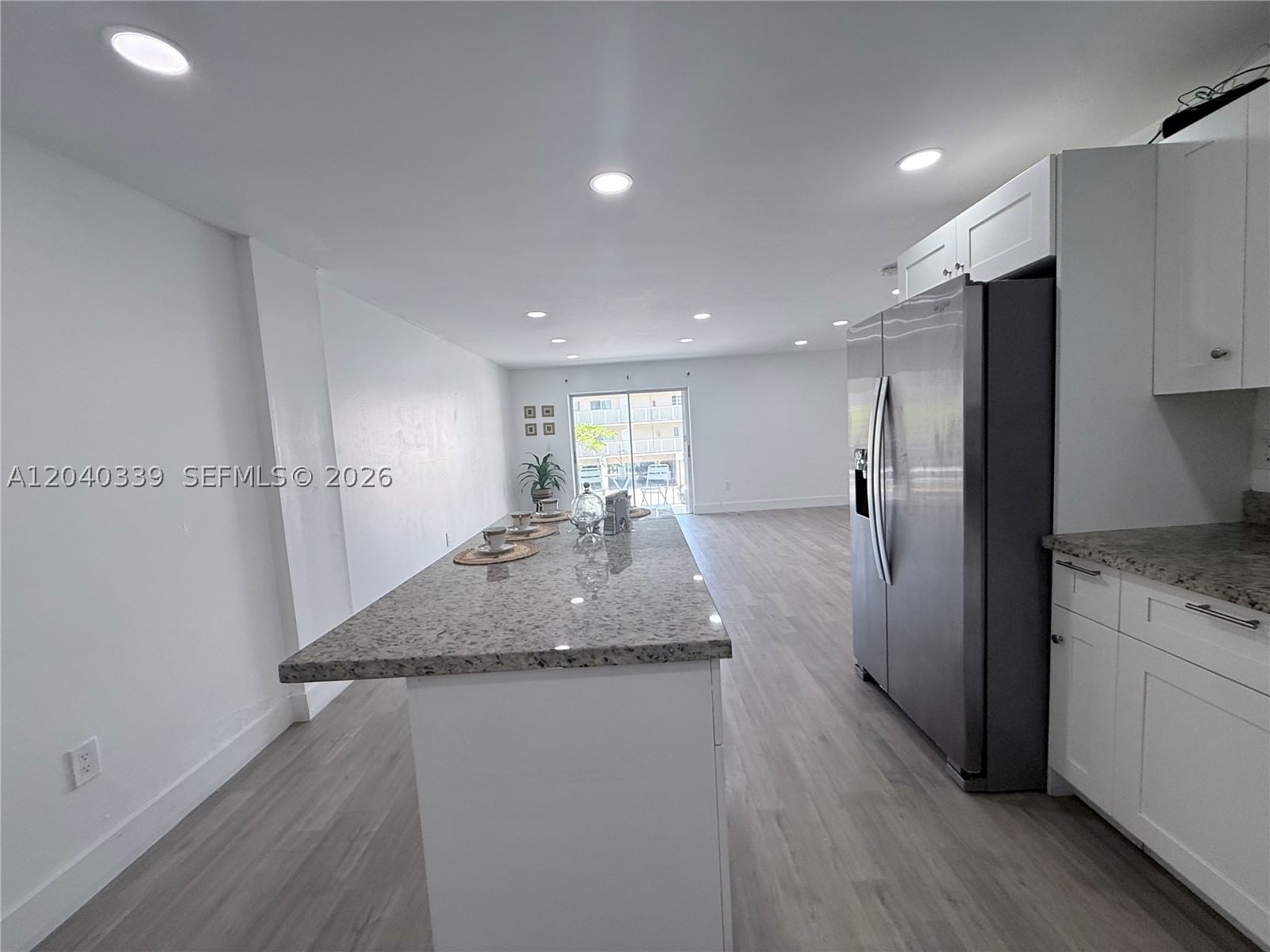 Real estate property located at 6780 2nd Ct #212, Miami-dade, International Condo, Hialeah, FL