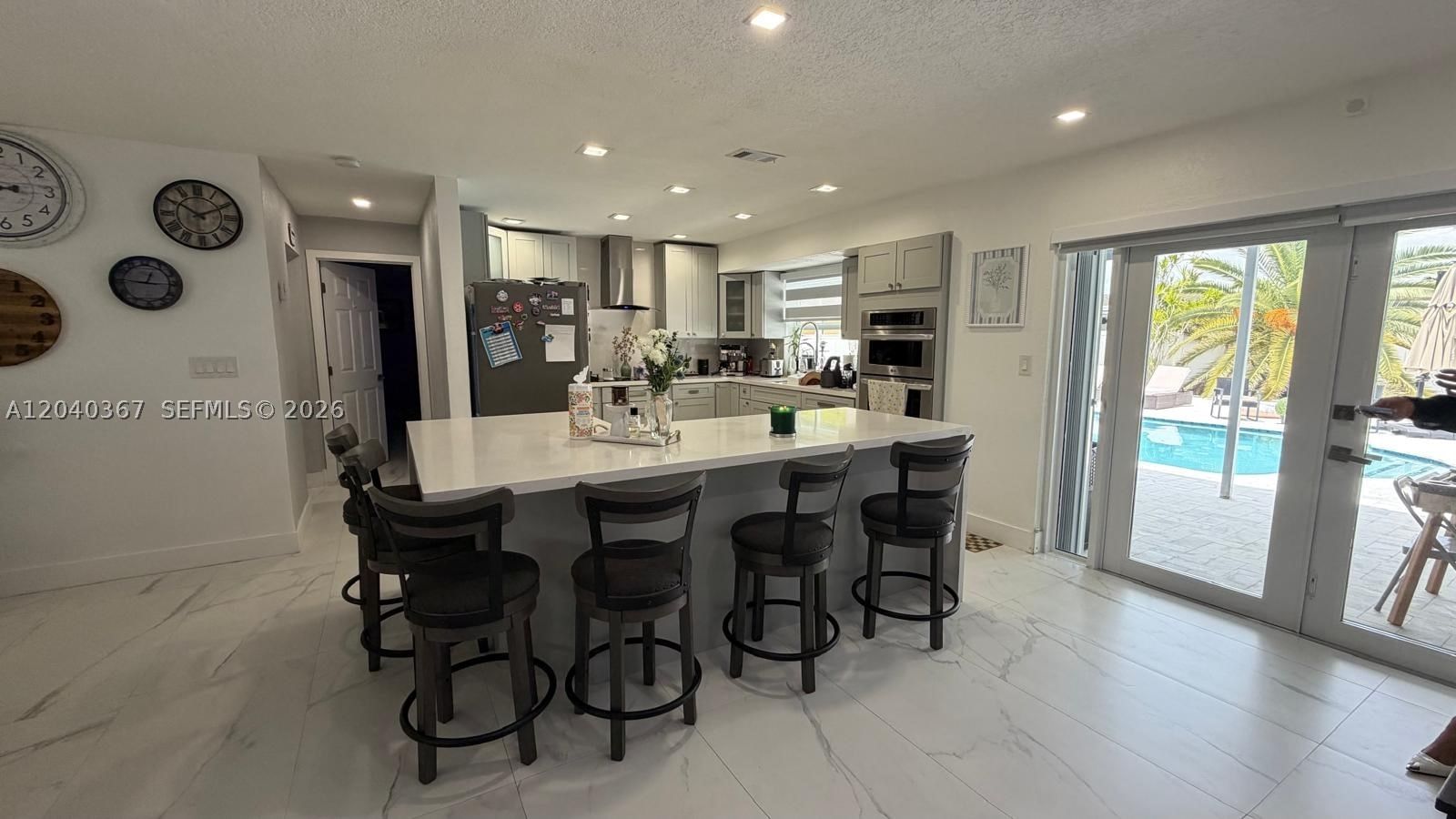 Real estate property located at 10450 19th St, Broward, Pembroke Lakes Sec 1, Pembroke Pines, FL