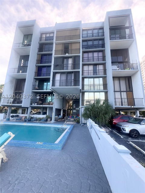 Real estate property located at 7899 Bayshore Ct #6A, Miami-dade, Las Olas Condo, Miami, FL