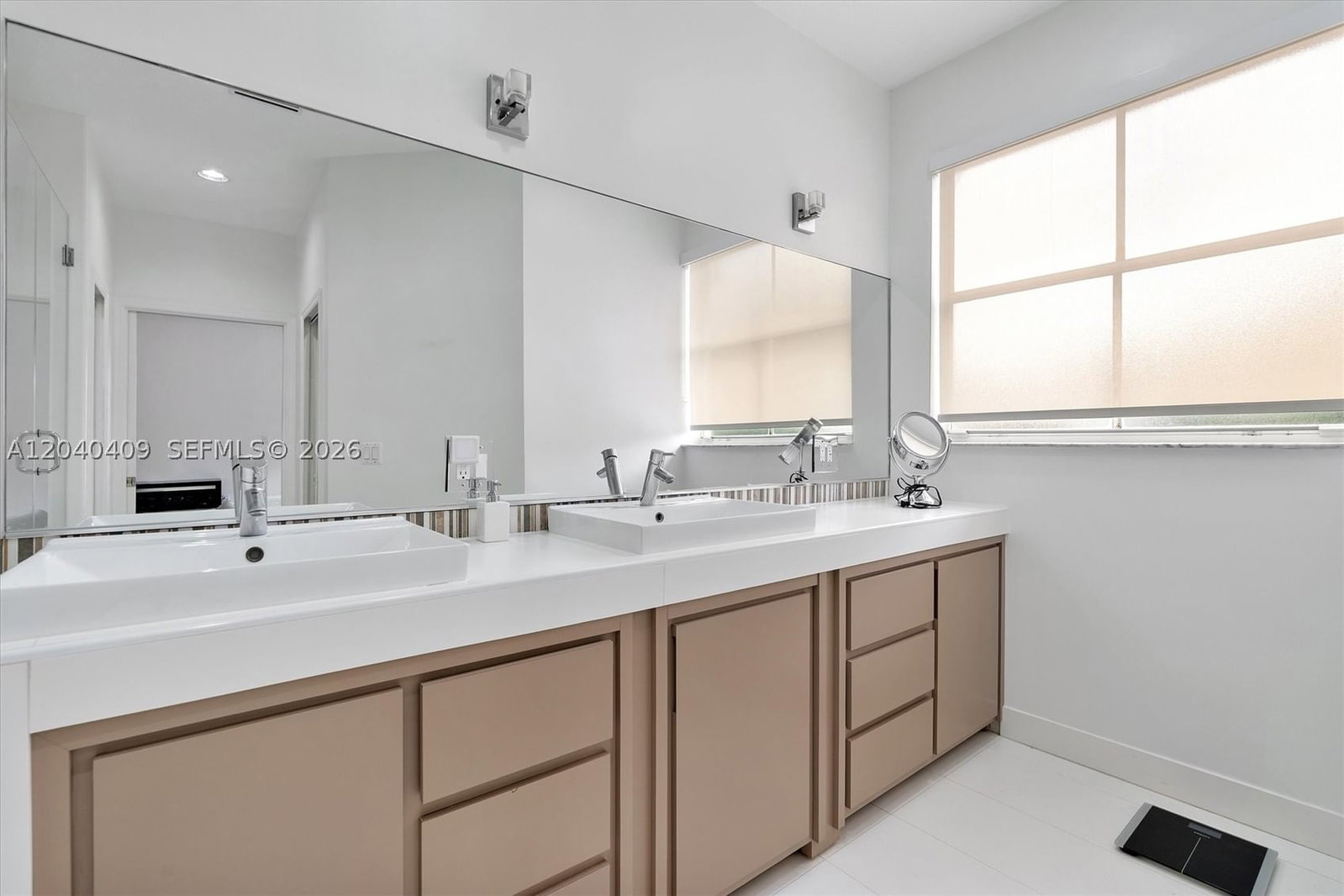 Real estate property located at 2517 148th Ct, Miami-dade, Sella Sub, Miami, FL