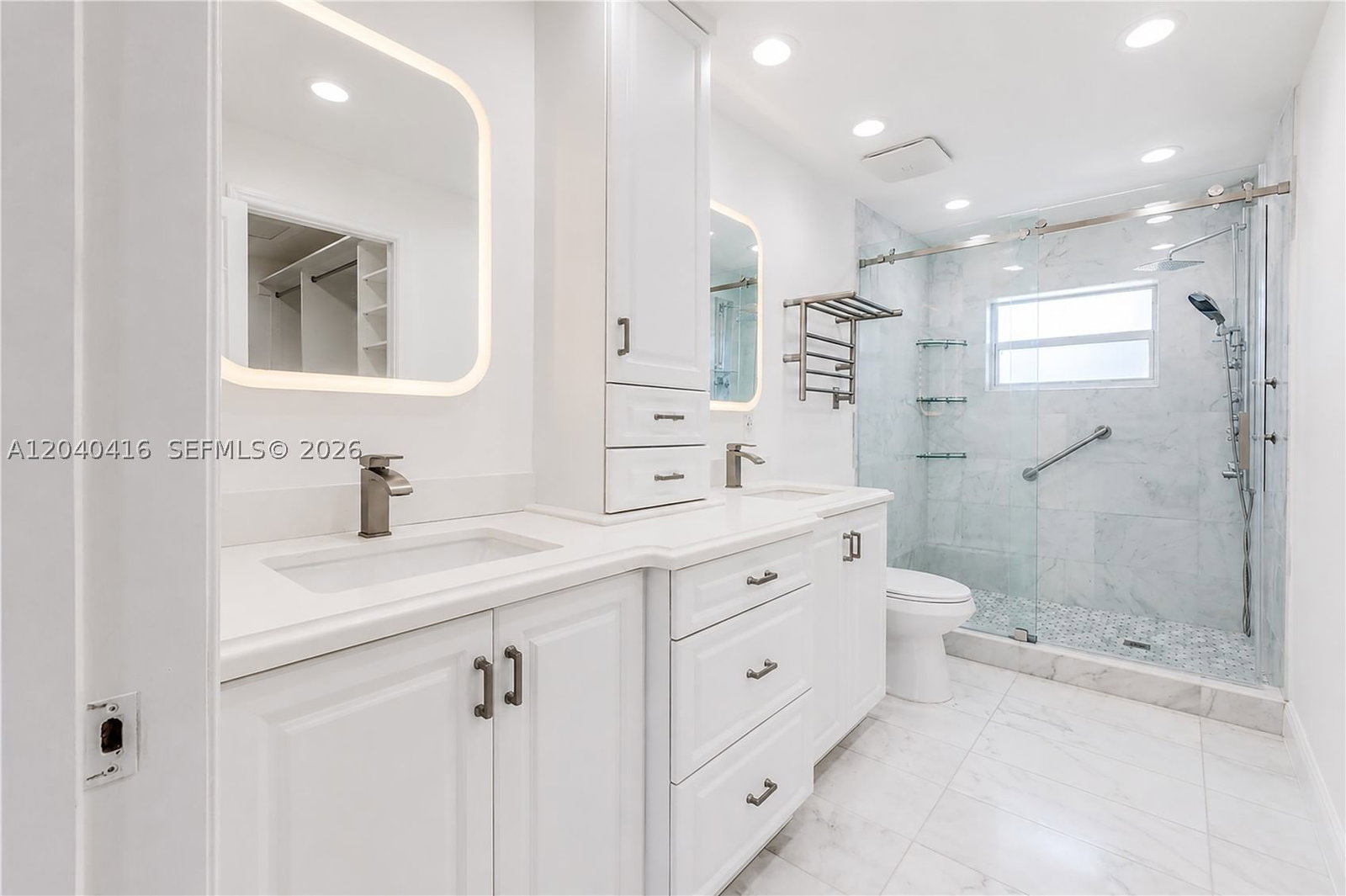Real estate property located at 1204 136th Pl, Miami-dade, Tamiami Lakes Sec 4, Miami, FL