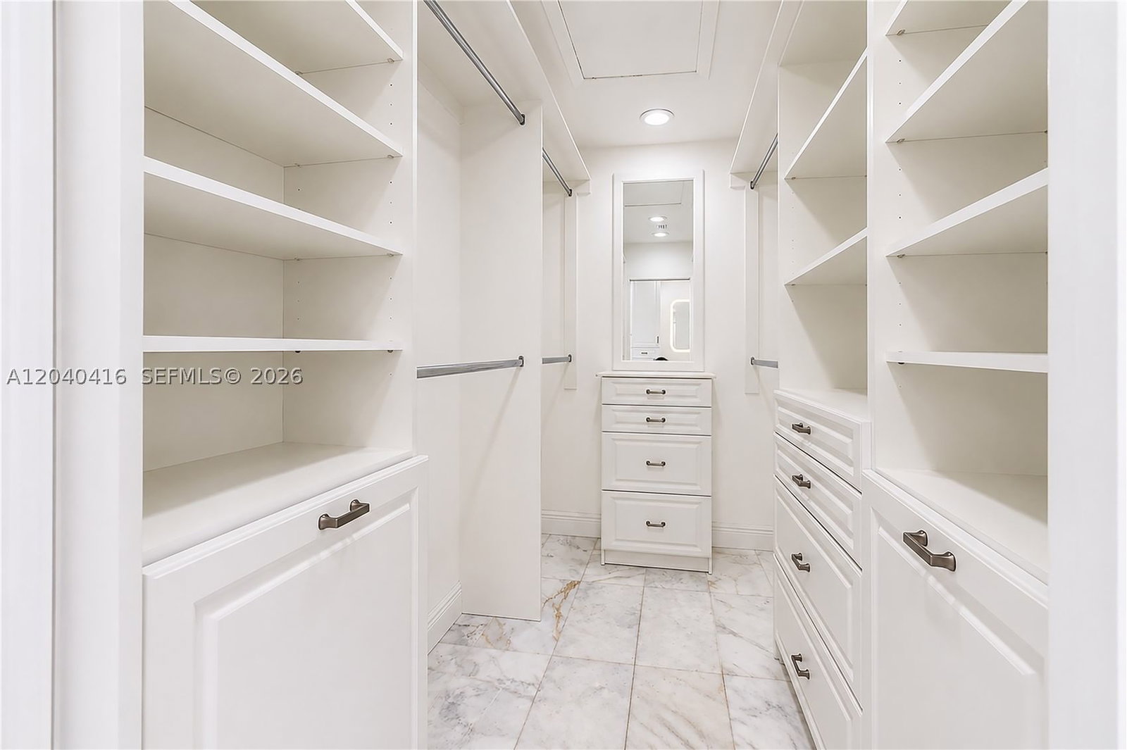 Real estate property located at 1204 136th Pl, Miami-dade, Tamiami Lakes Sec 4, Miami, FL