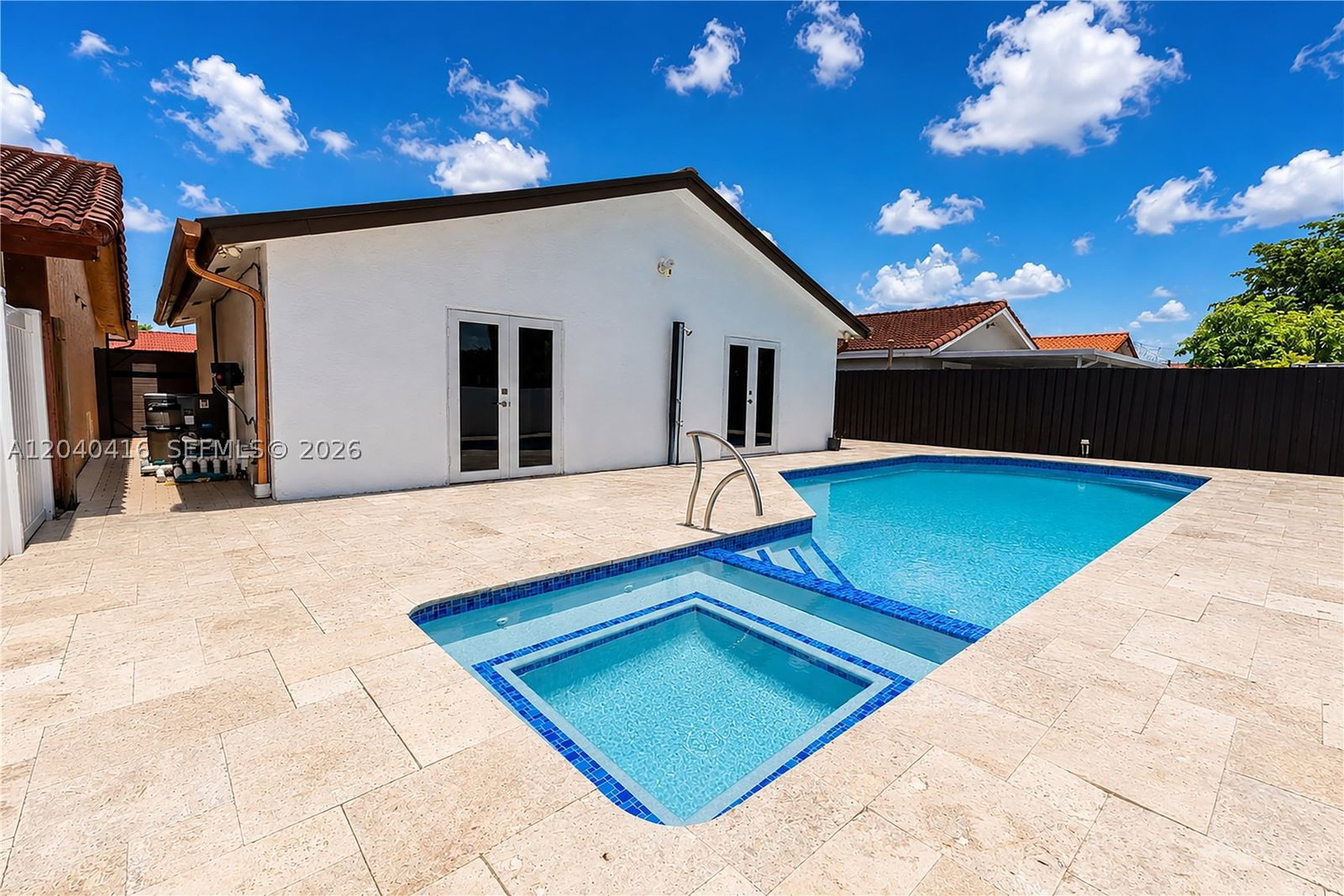 Real estate property located at 1204 136th Pl, Miami-dade, Tamiami Lakes Sec 4, Miami, FL
