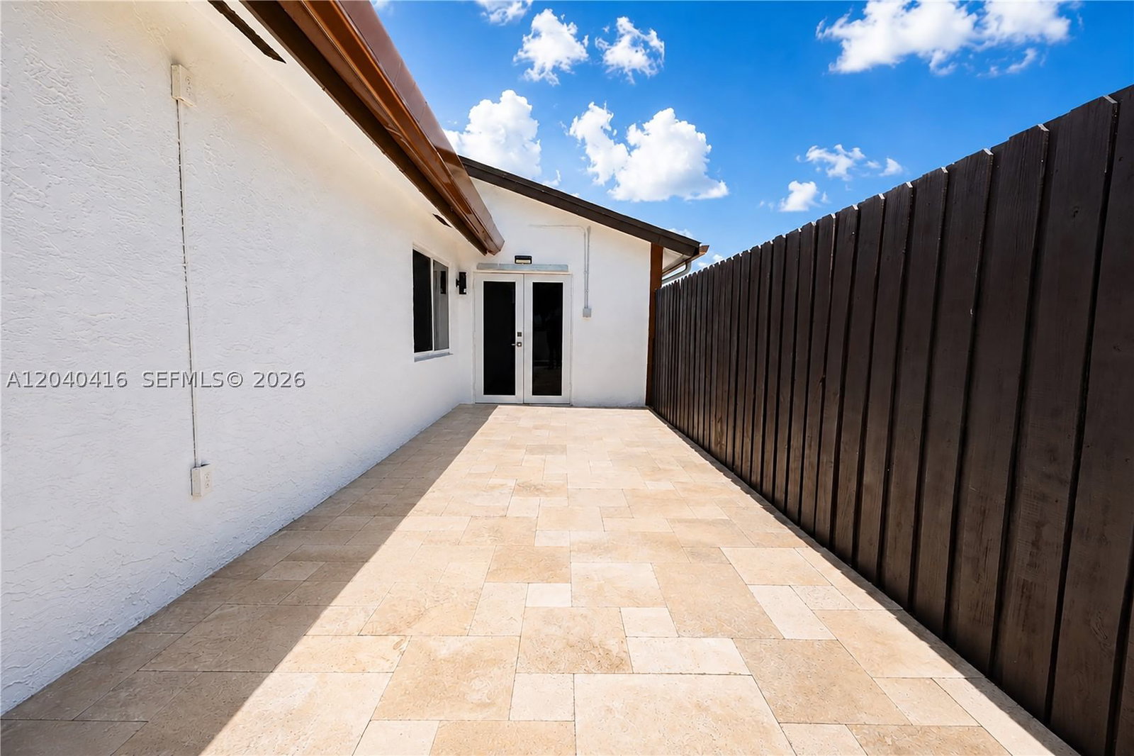 Real estate property located at 1204 136th Pl, Miami-dade, Tamiami Lakes Sec 4, Miami, FL