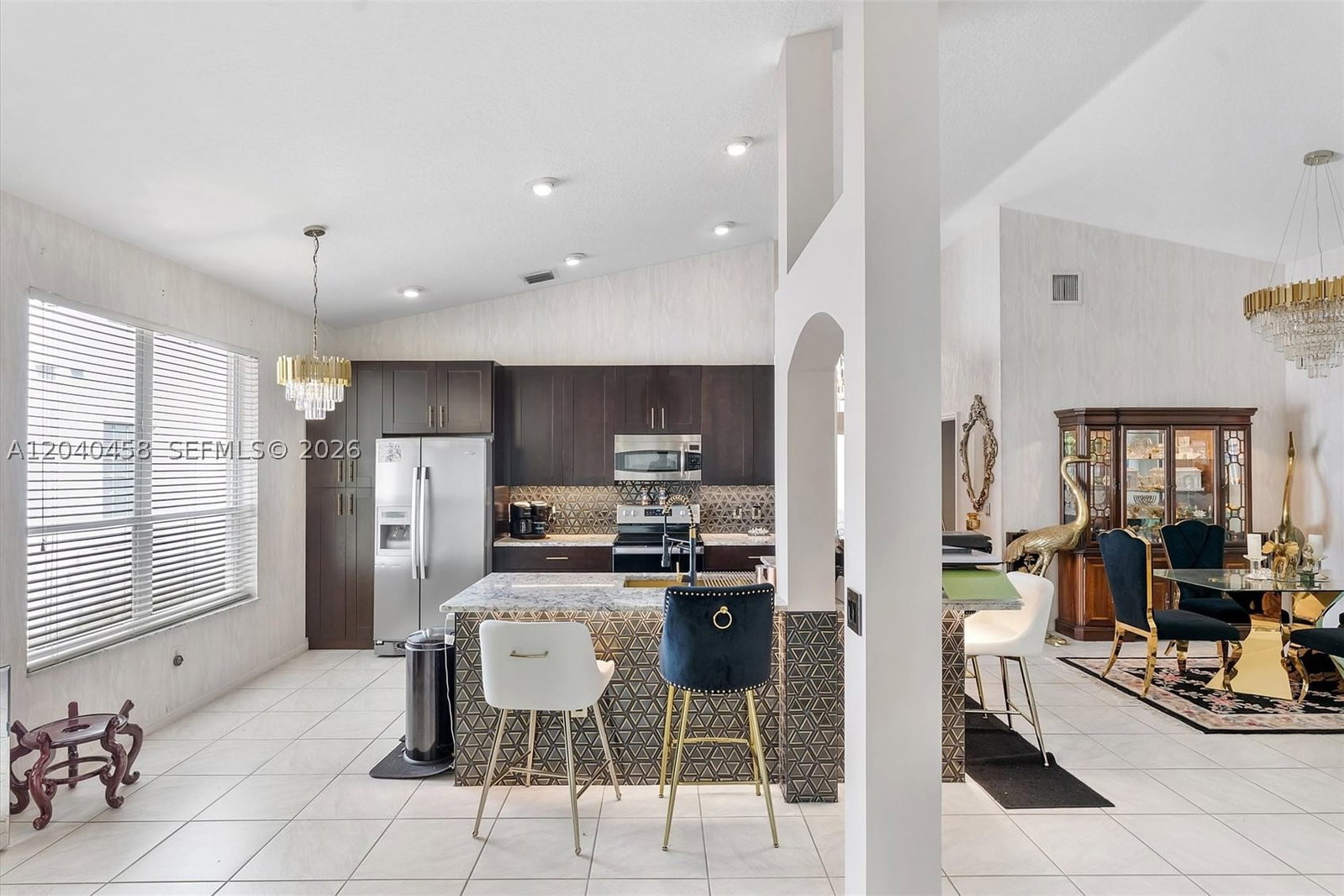 Real estate property located at 6786 Camille St, Palm Beach, The Lakes Of Westchester, Boynton Beach, FL