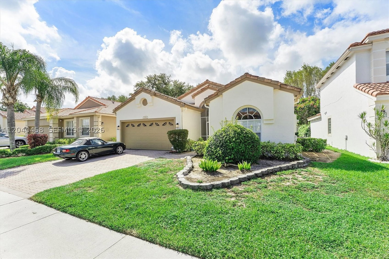 Real estate property located at 6786 Camille St, Palm Beach, The Lakes Of Westchester, Boynton Beach, FL