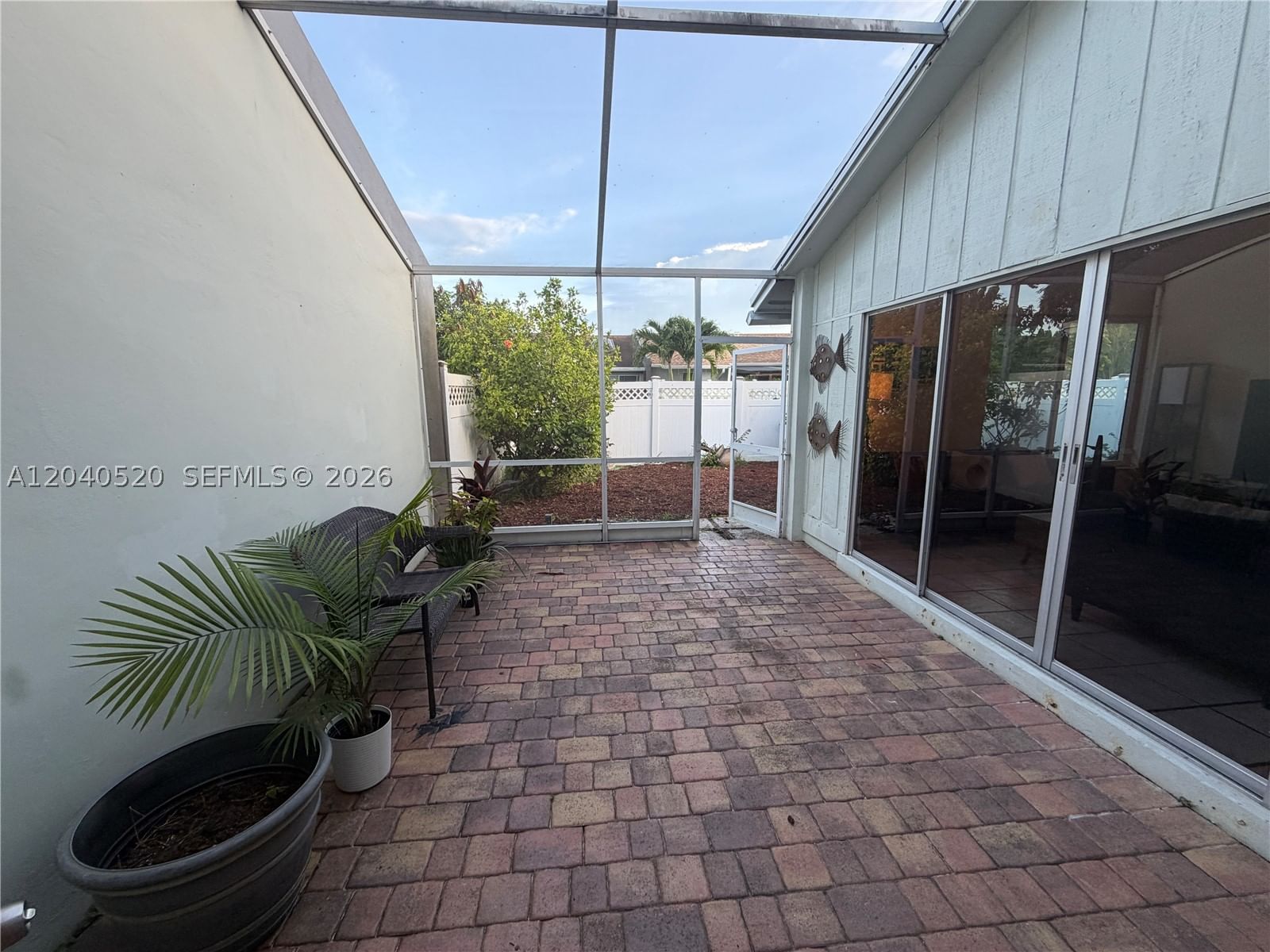 Real estate property located at 360 B Lakewood Cir E, Broward, Lakewood On The Green Sec, Margate, FL