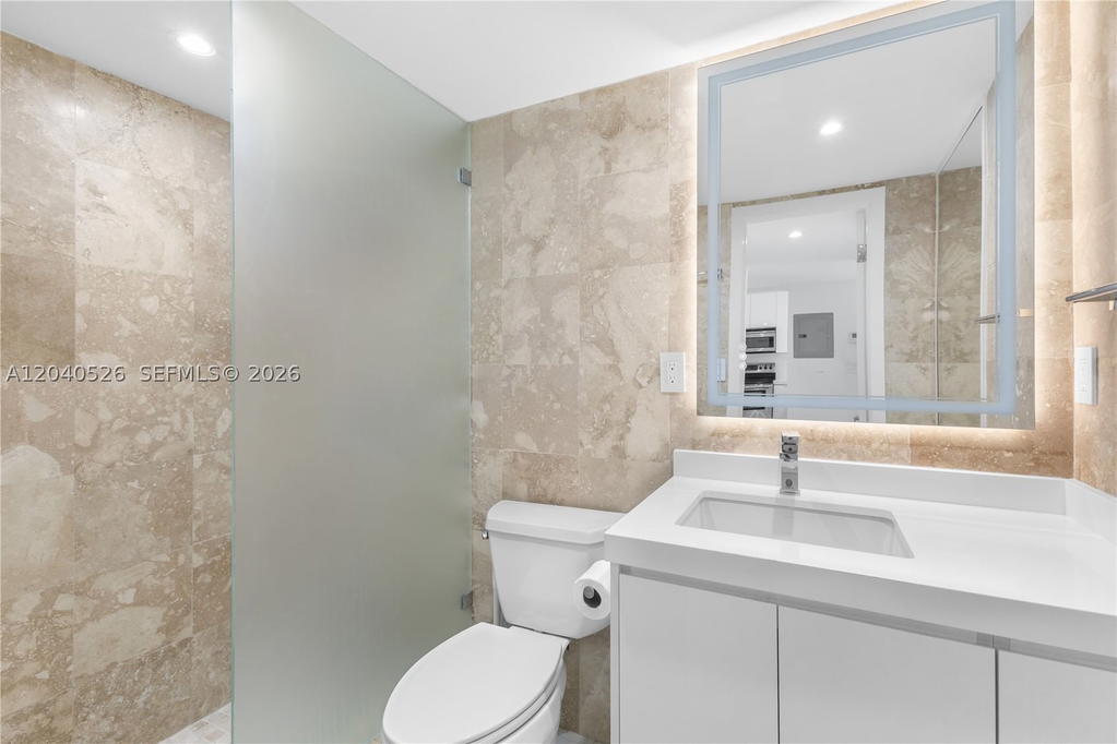 Real estate property located at 345 Ocean Dr #924, Miami-dade, Ocean Point Condo, Miami Beach, FL