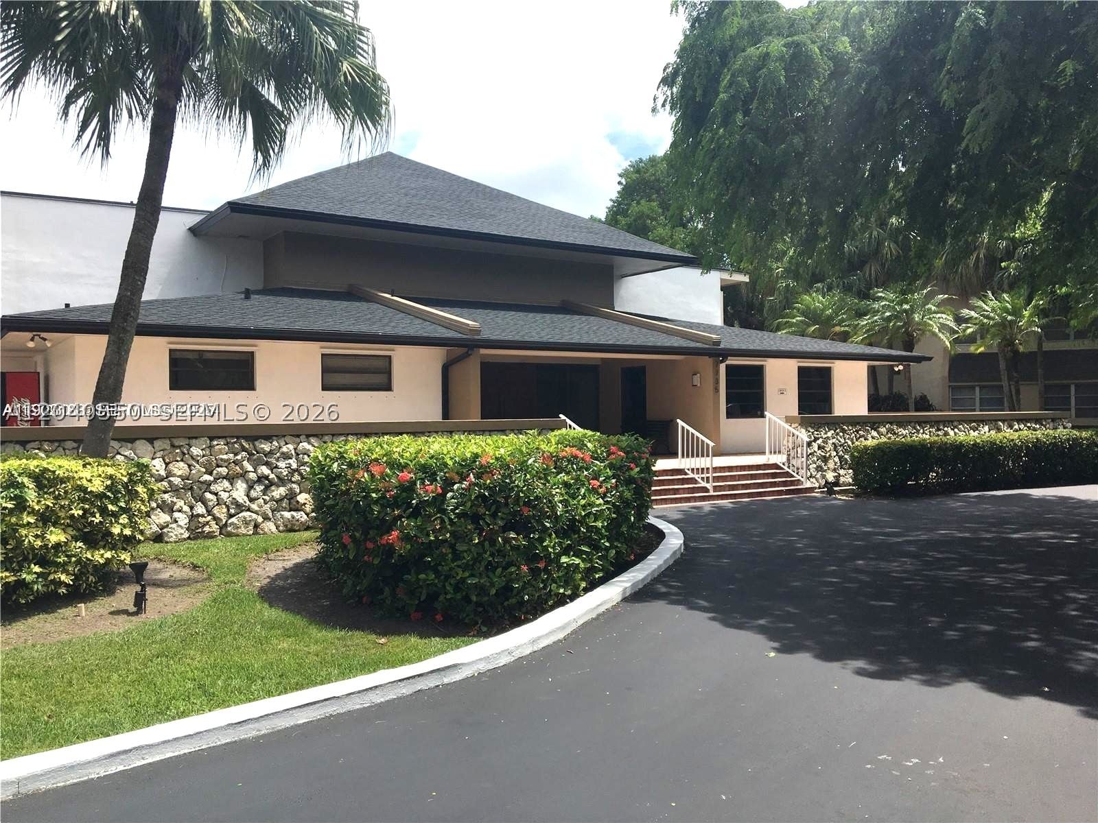 Real estate property located at 7785 86th St E-113, Miami-dade, Kings Creek So Condo, Miami, FL