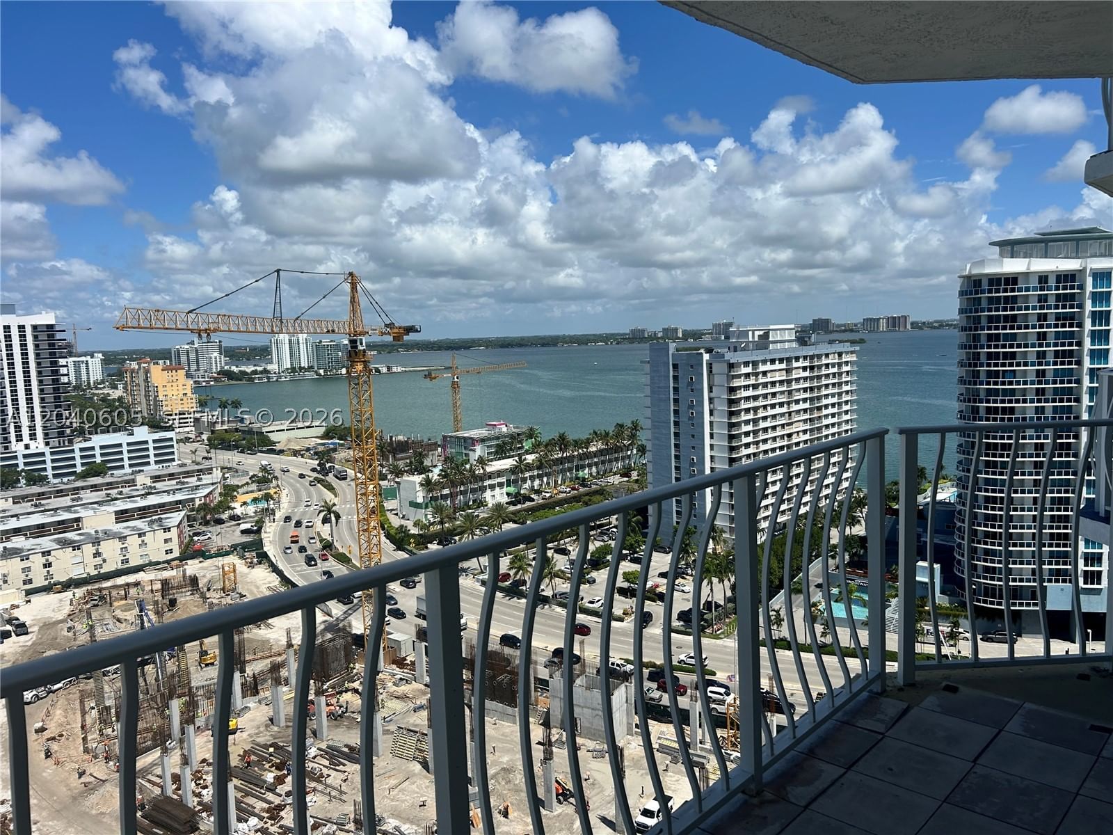 Real estate property located at 7601 Treasure Dr #2104, Miami-dade, The Grandview Palace Cond, North Bay Village, FL