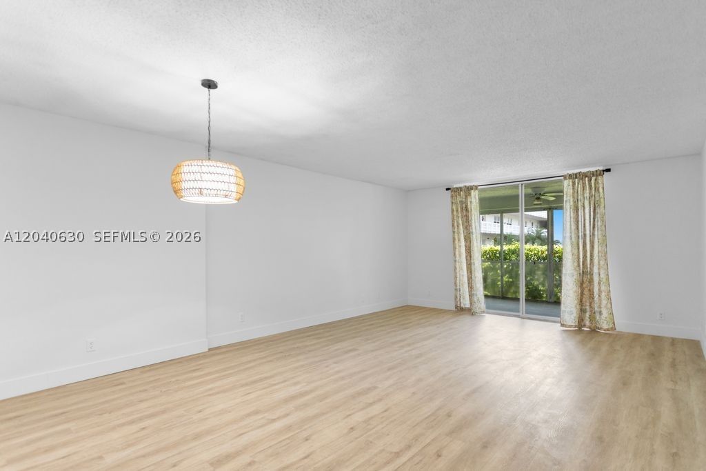 Real estate property located at 414 10th St #108, Broward, Meadowbrook Lakes Condo, Dania Beach, FL