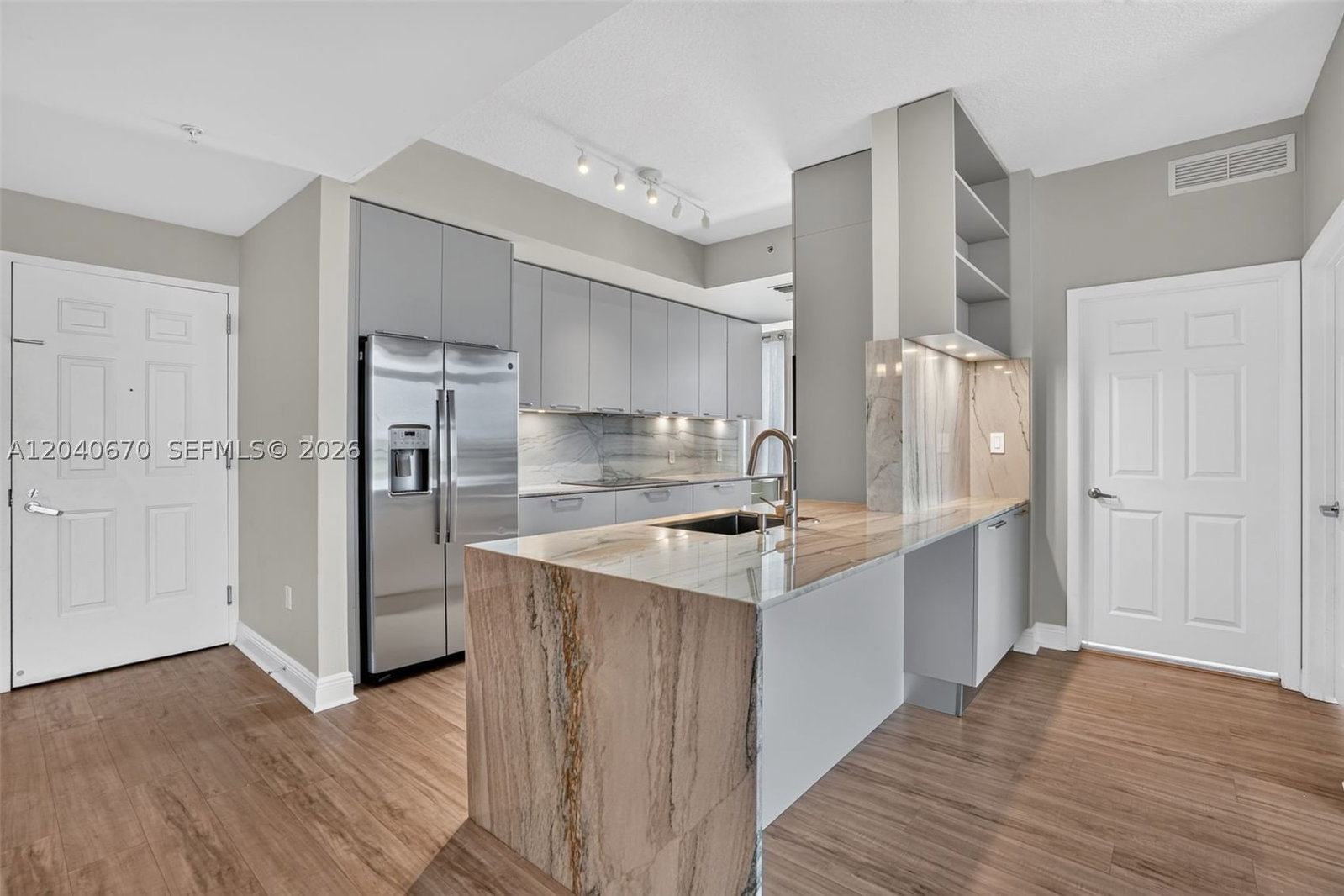 Real estate property located at 3232 22nd Ter #601, Miami-dade, Gables Marquis Condo, Miami, FL