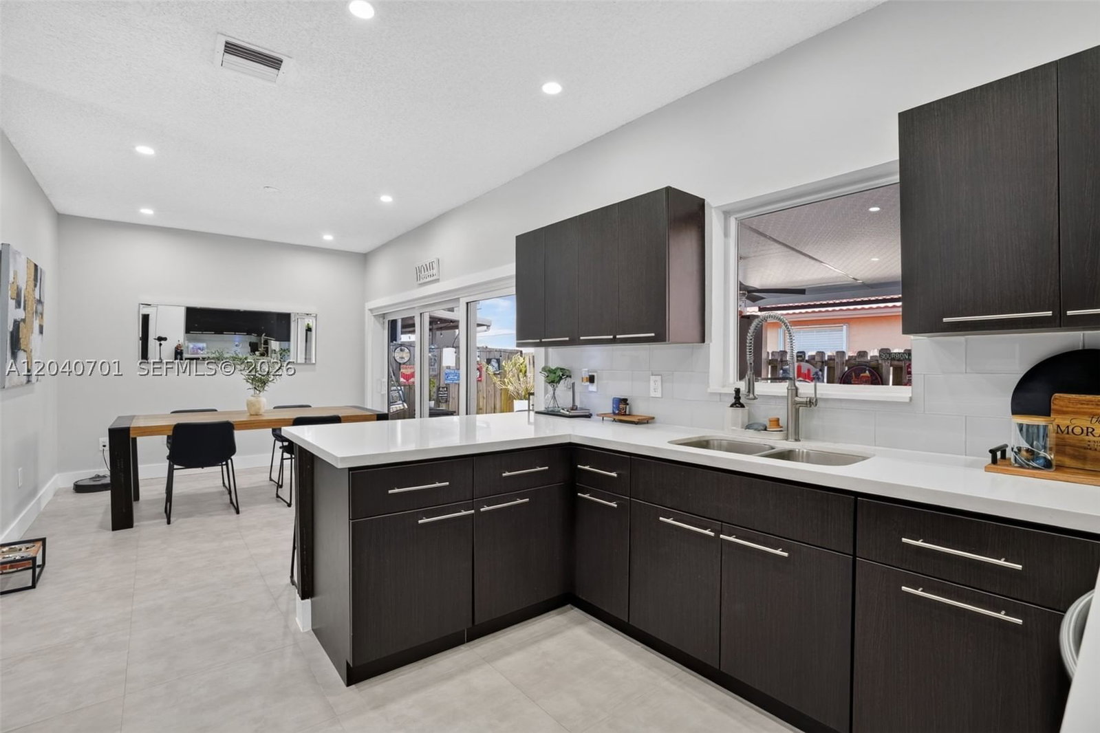 Real estate property located at 21462 91st Ave, Miami-dade, Lakes By The Bay Sec 8, Cutler Bay, FL