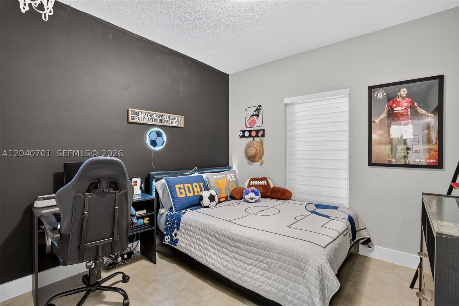 Real estate property located at 21462 91st Ave, Miami-dade, Lakes By The Bay Sec 8, Cutler Bay, FL