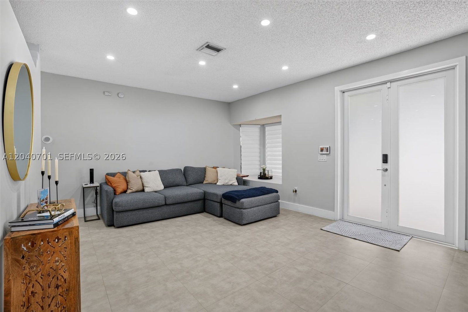 Real estate property located at 21462 91st Ave, Miami-dade, Lakes By The Bay Sec 8, Cutler Bay, FL