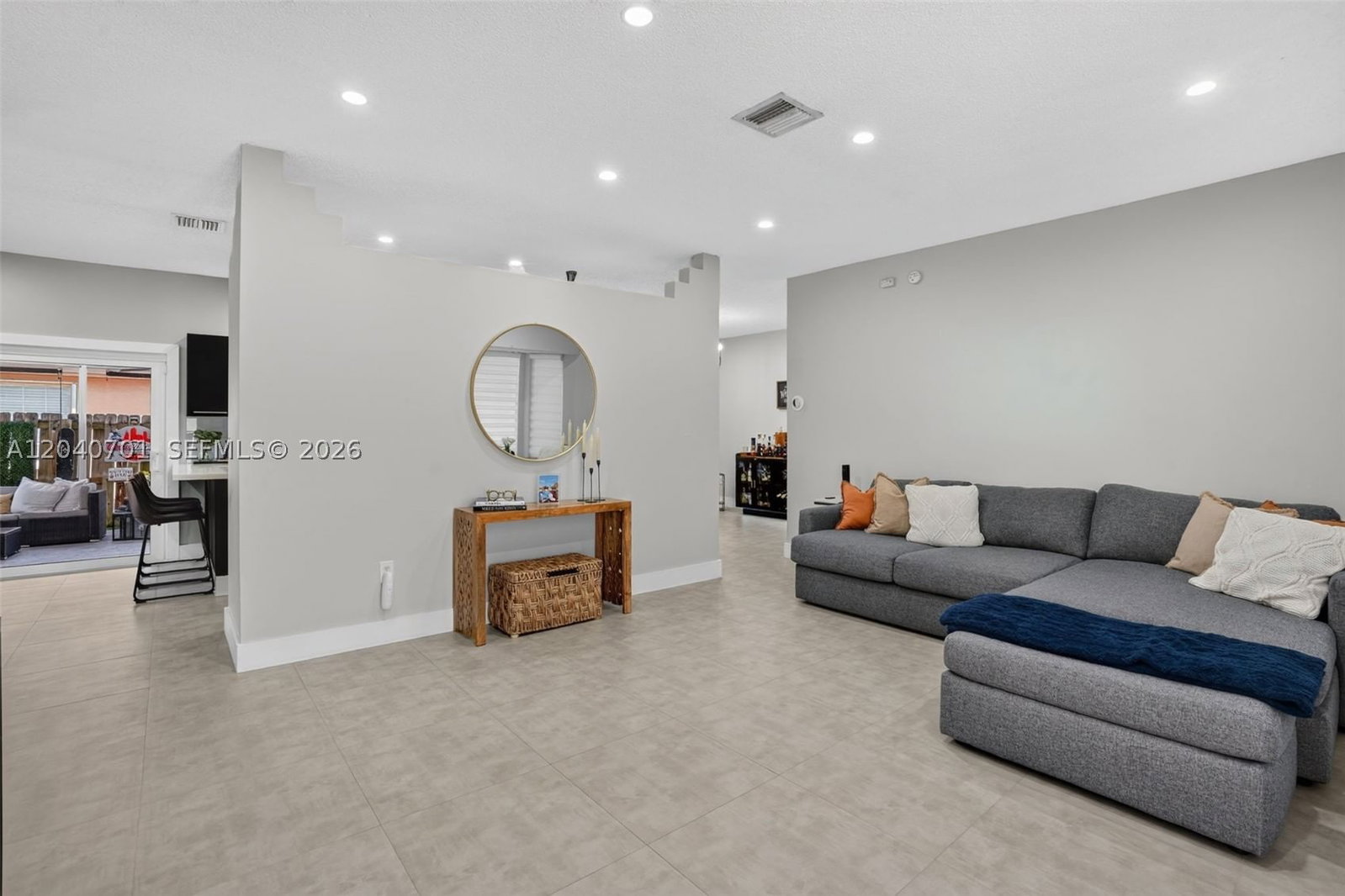 Real estate property located at 21462 91st Ave, Miami-dade, Lakes By The Bay Sec 8, Cutler Bay, FL