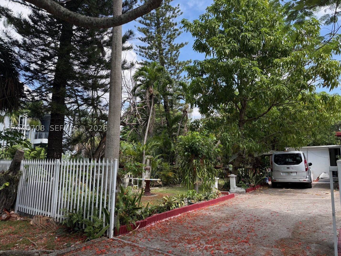 Real estate property located at 12600 Country Club Ln, Miami-dade, Golf Estates 1st Addn, Miami, FL