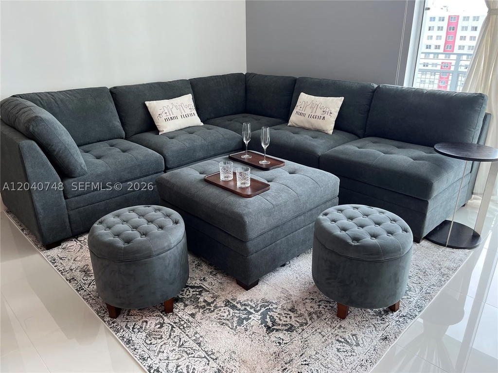 Real estate property located at 350 24th St #1109, Miami-dade, City 24 Condo, Miami, FL