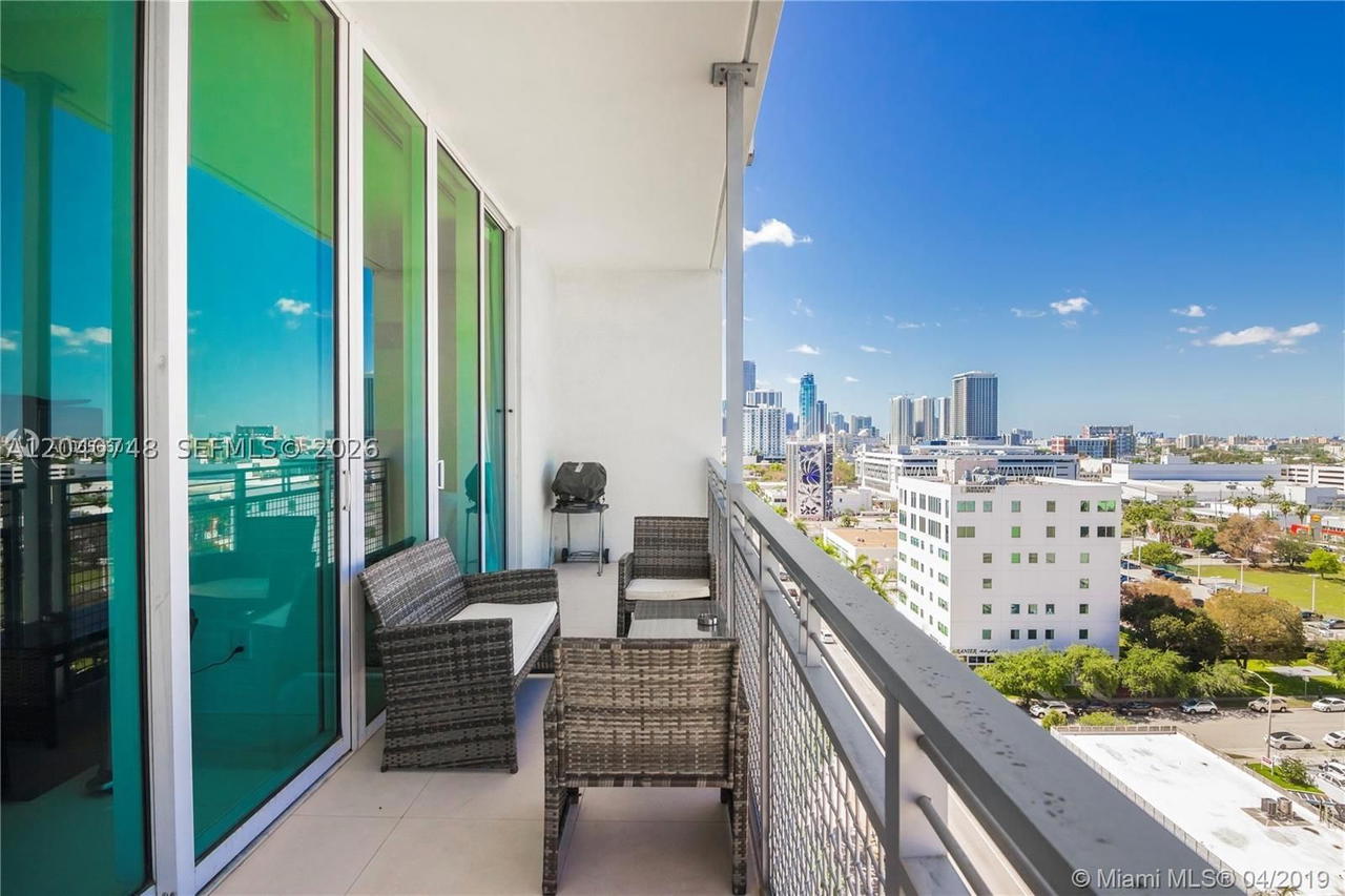 Real estate property located at 350 24th St #1109, Miami-dade, City 24 Condo, Miami, FL