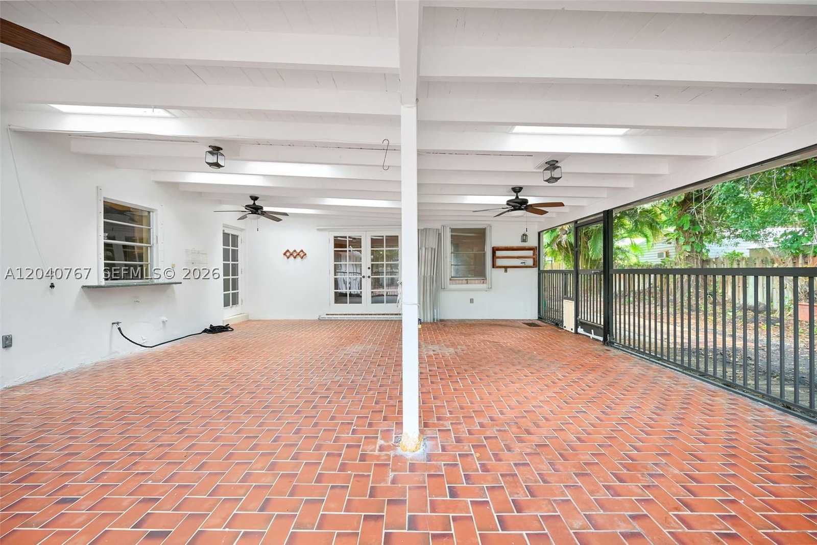 Real estate property located at 600 Petunia Dr, Broward, Plantation Manors-resub, Plantation, FL