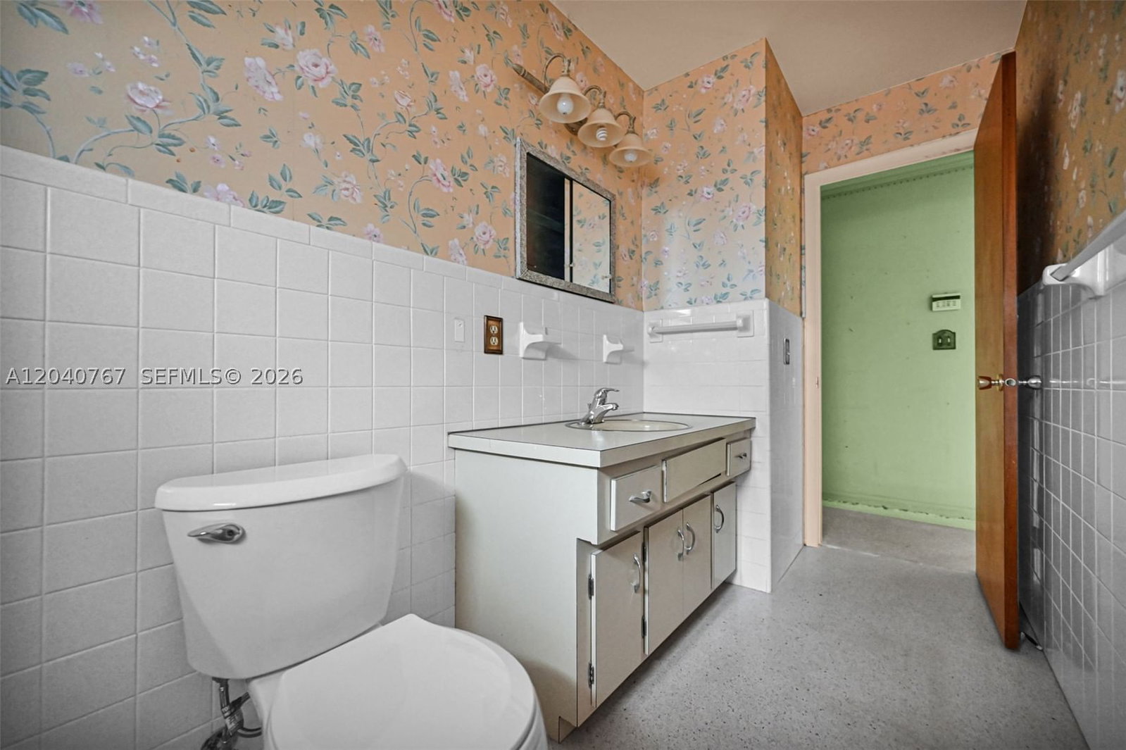 Real estate property located at 600 Petunia Dr, Broward, Plantation Manors-resub, Plantation, FL