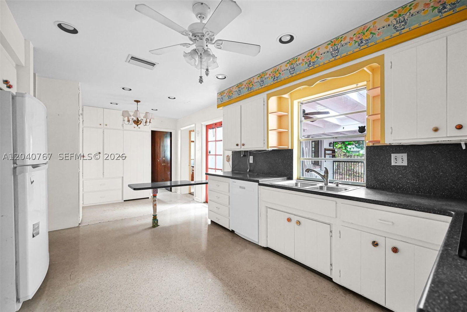 Real estate property located at 600 Petunia Dr, Broward, Plantation Manors-resub, Plantation, FL