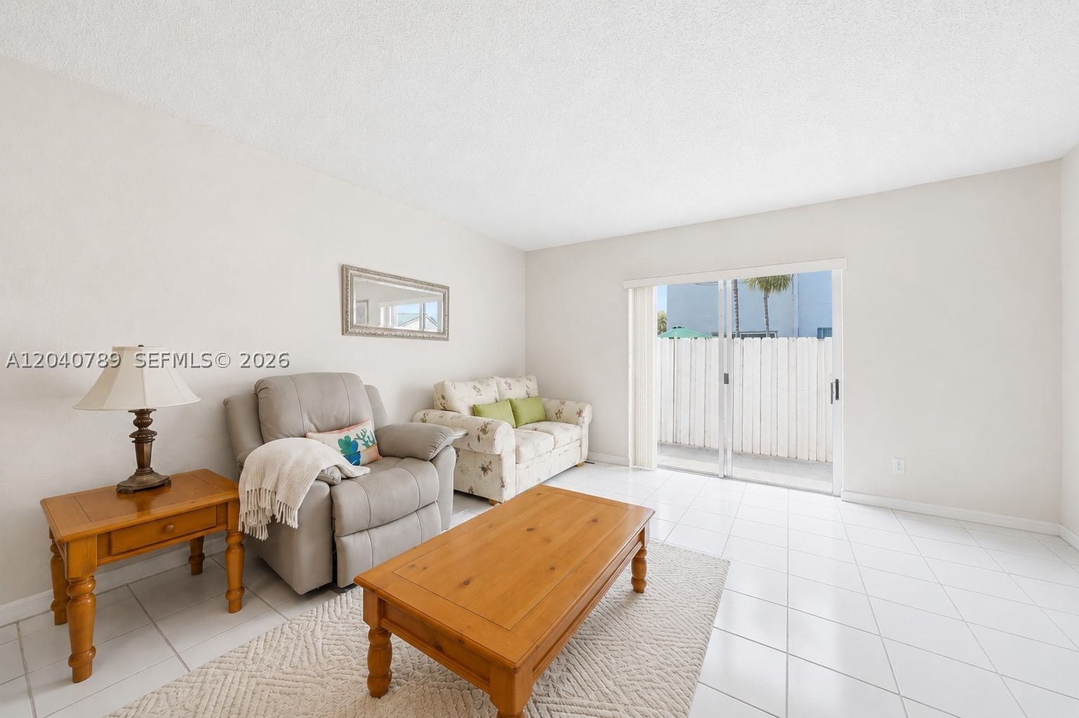 Real estate property located at 14137 121st Pl, Miami-dade, Bonita Villas Condo, Miami, FL